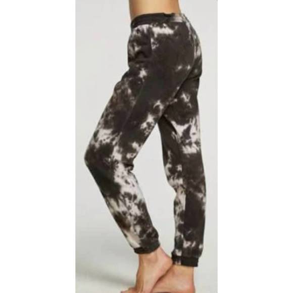 NEW CHASER cotton fleece easy jogger black & white crystal wash in black and whi - Picture 1 of 2
